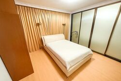 Blk 240 Lorong 1 Toa Payoh (Toa Payoh), HDB Executive #502571371